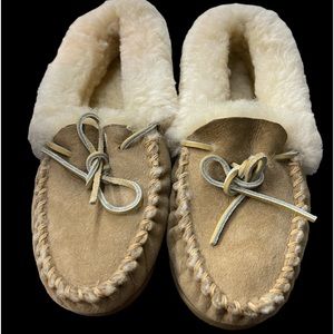 LL Bean Slippers